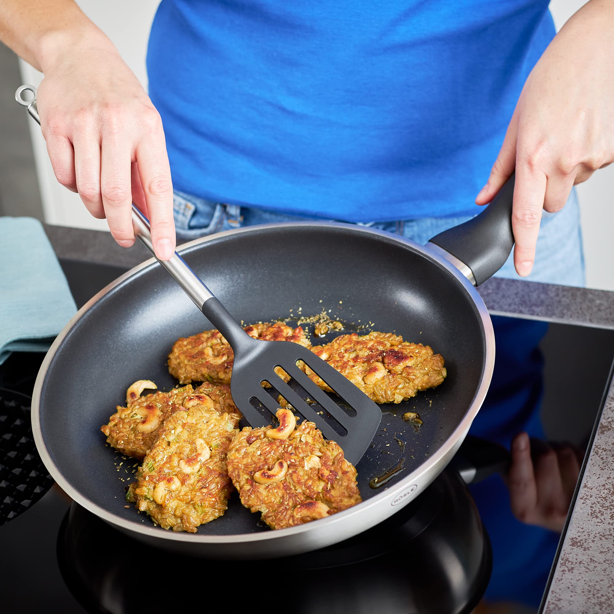 Rösle Basics Line Slotted Turner Spatula with 13.5 in. Stainless Steel Handle - Image 3