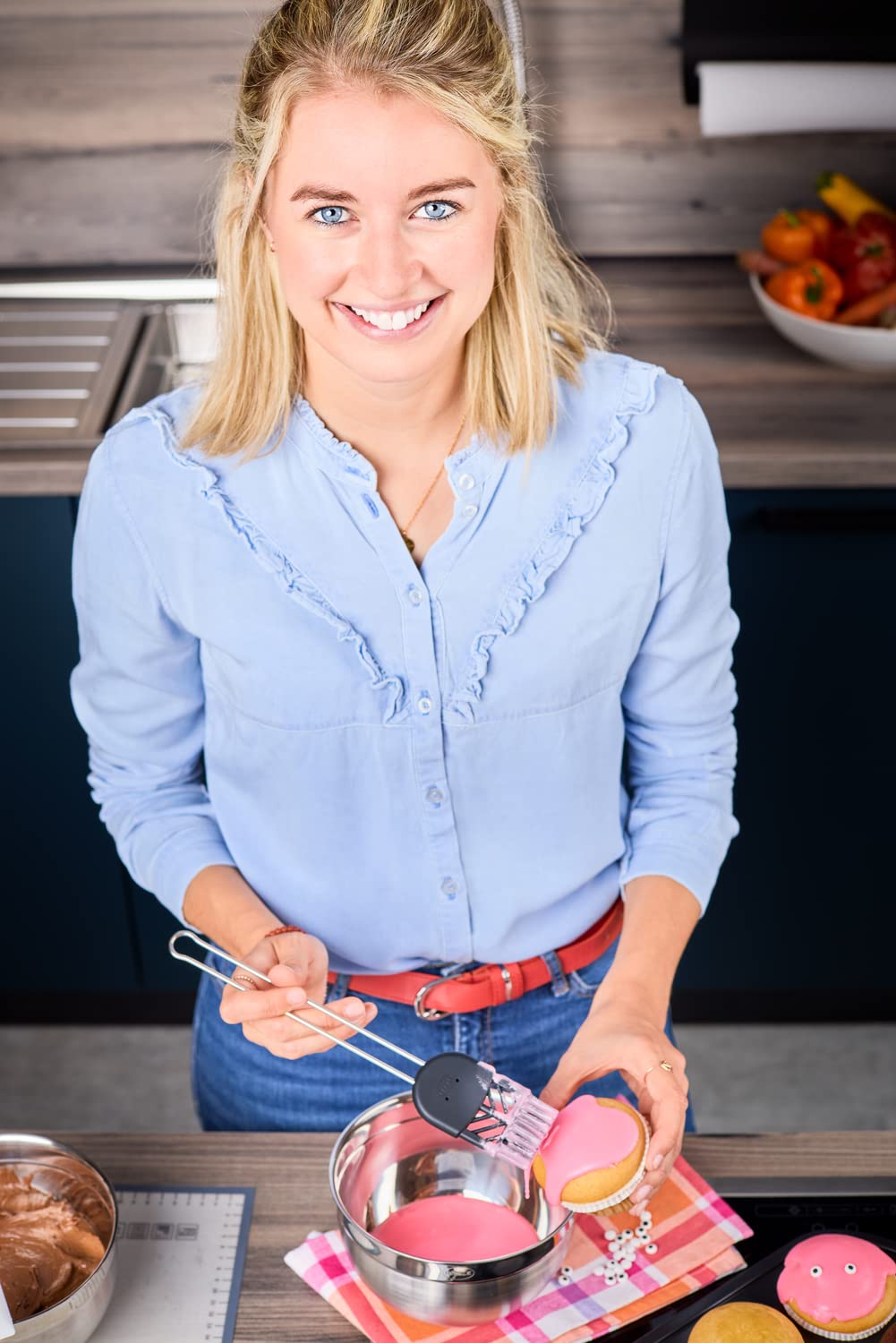 Rösle Stainless Steel & Silicone Pastry Brush, 1.8-inch - Image 3