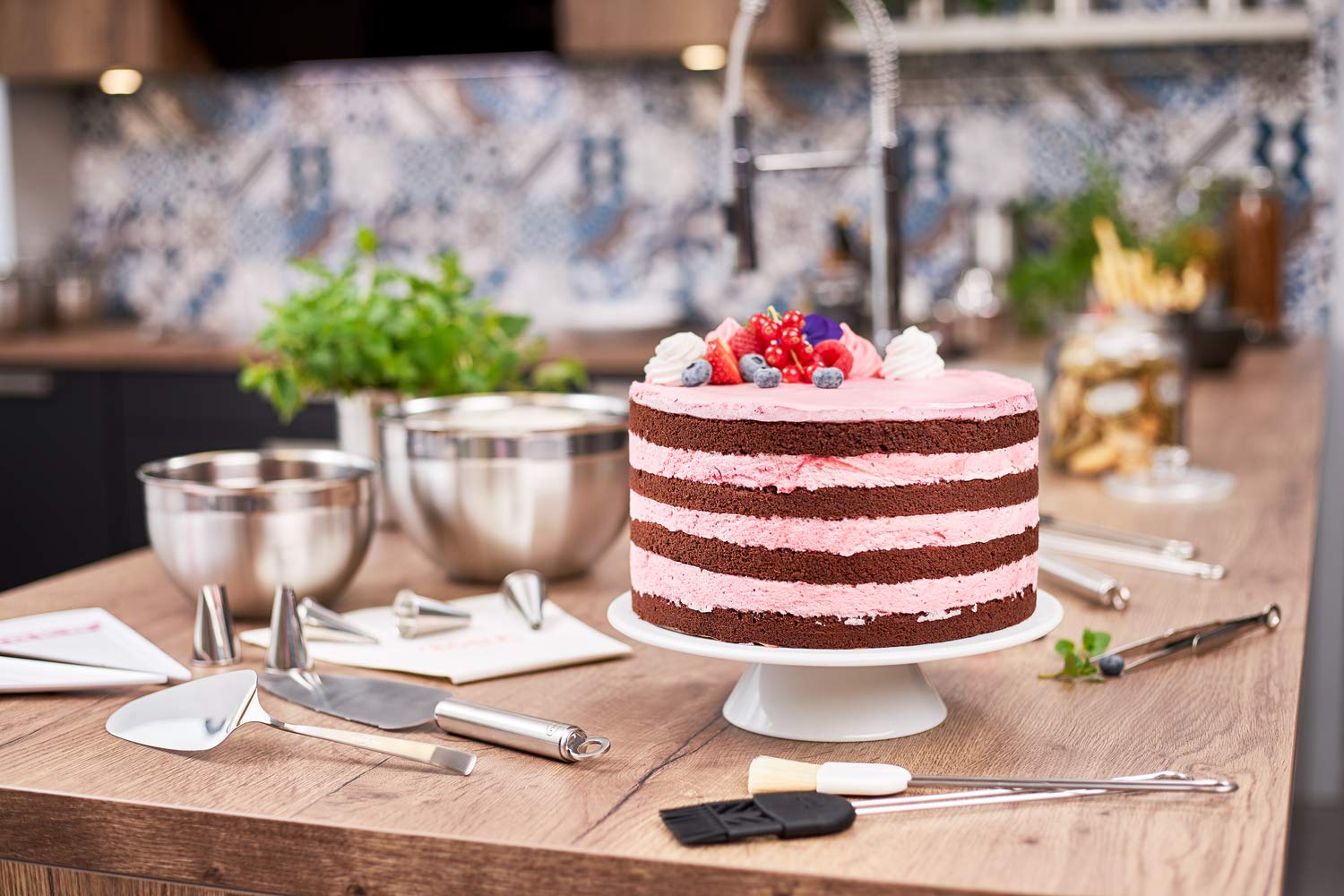 Rösle Stainless Steel & Silicone Pastry Brush, 1.8-inch - Image 4