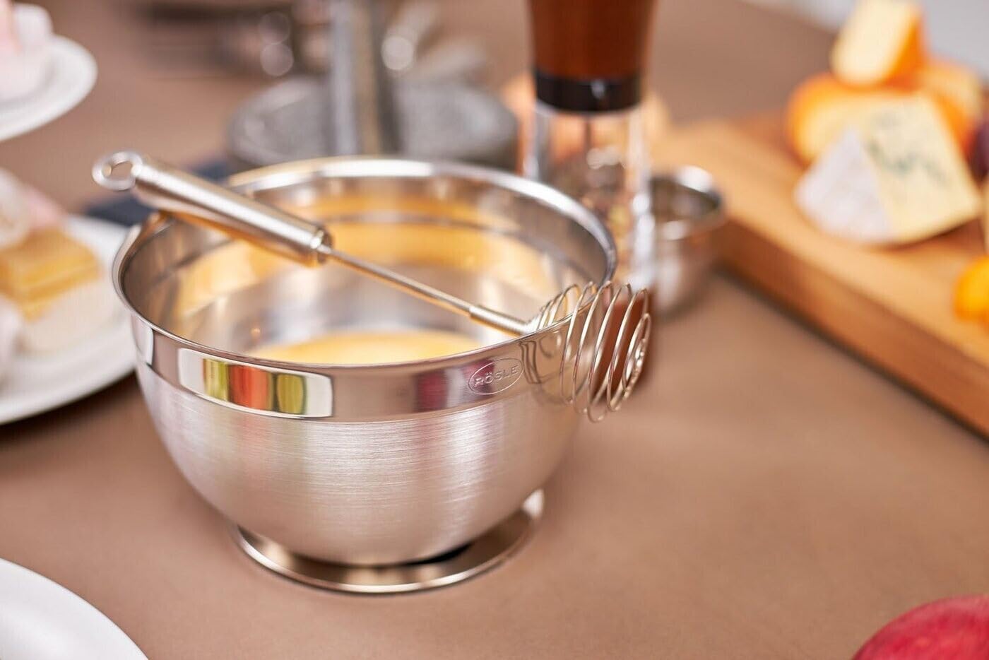 Rosle 15700 Stainless Steel 3 Piece Set for Mixing Prep Serving Bowls (1.7qt, 3.3qt, 5.7qt) - Image 3