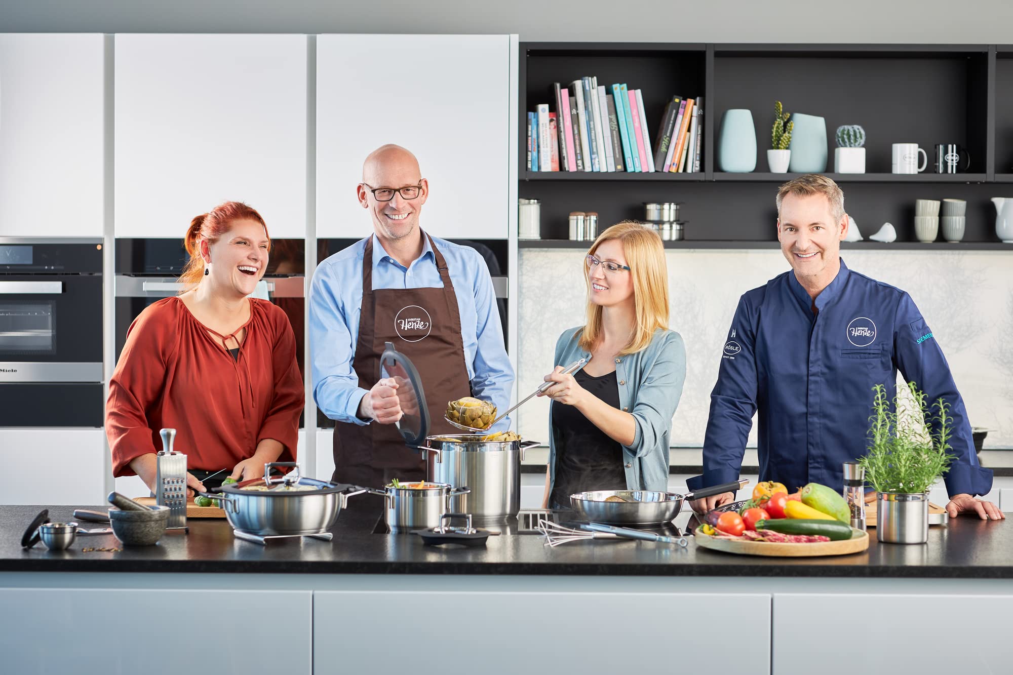 Rosle 25 cm Stainless Steel Hotel Chinois Strainer with Gauze Inset - Image 3